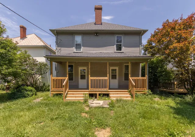 Homes for sale in Lancaster, OH | 418 420 King St, Lancaster, OH 43130 | MLS# 226025437