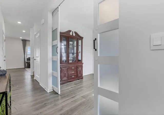 Photo 4 of Single family home for sale at 482 Melissa Dr, Plain City, OH 43064 | MLS# 226025639 | Listing updated on 2026-09-28