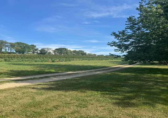 Homes for sale in Utica, OH | 26220 Mill Rd, Utica, OH 43080 | MLS# 226025628