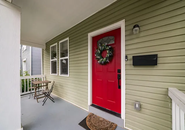 Photo 3 of Single family home for sale at 536 Siebert St, Columbus, OH 43206 | MLS# 226025517 | Listing updated on 2026-09-13