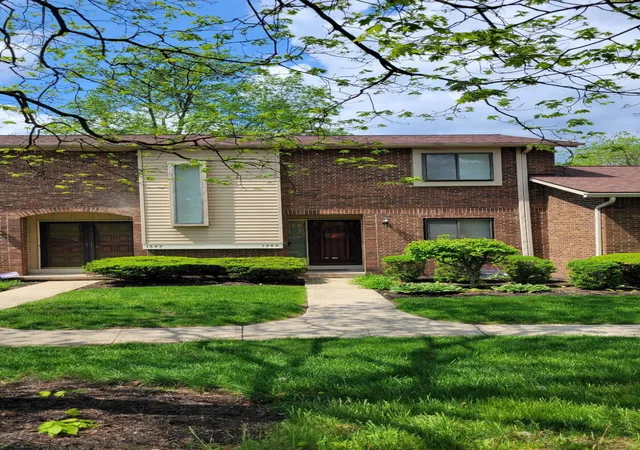 Homes for sale in Reynoldsburg, OH | 1345 S Waggoner Rd, Reynoldsburg, OH 43068 | MLS# 226025563