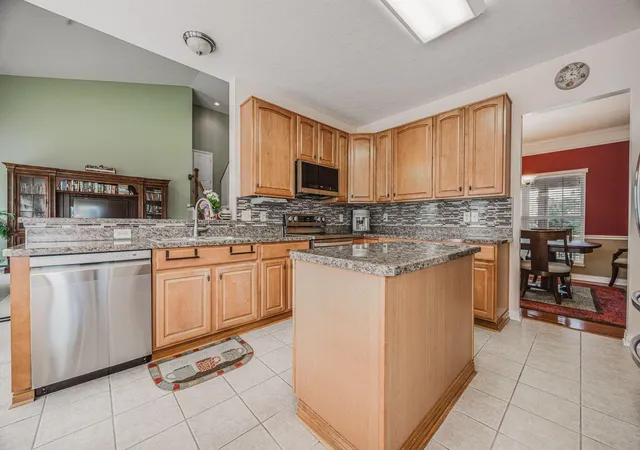 Photo 3 of Single family home for sale at 6474 Tallman Ct, Canal Winchester, OH 43110 | MLS# 226025855 | Listing updated on 2026-09-30
