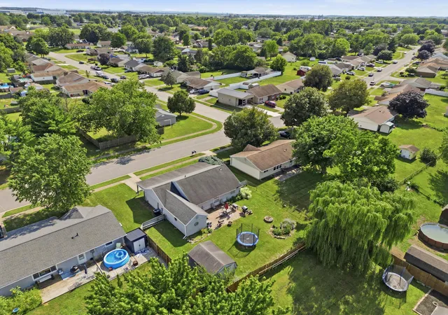 5th image of 1725 Sioux Dr, Circleville, OH 43113 | MLS# 226025504
