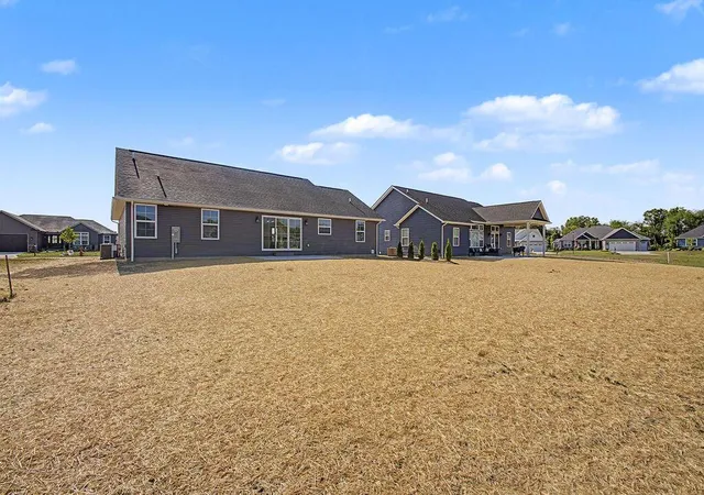 Homes for sale in Johnstown, OH | 204 De Rosa Dr, Johnstown, OH 43031 | MLS# 226025513