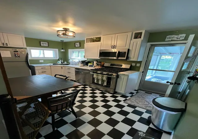 Homes for sale in Newark, OH | 553 Kibler Ave, Newark, OH 43055 | MLS# 226025549