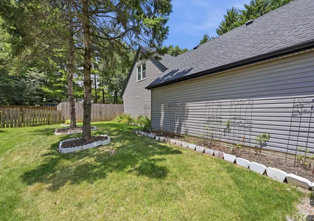 33rd image of 211 Rosehill Rd, Reynoldsburg, OH 43068 | MLS# 226025609