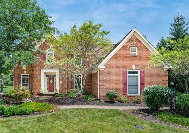 Homes for sale in Westerville, OH | 5835 Mist Flower Ln, Westerville, OH 43082 | MLS# 226025594