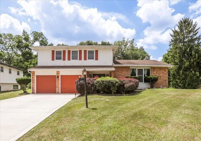 Photo 1 of Single family home for sale at 2289 Gardendale Dr, Columbus, OH 43219 | MLS# 226025722 | Listing updated on 2026-07-29