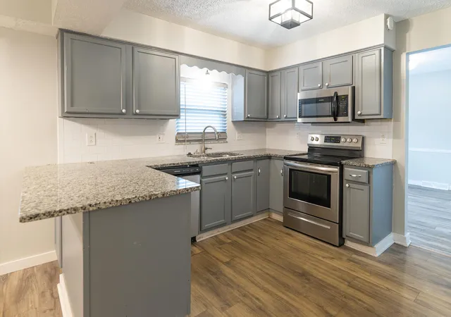 Photo 4 of Single family home for sale at 13182 Summerfield Way, Pickerington, OH 43147 | MLS# 226025656 | Listing updated on 2026-08-24