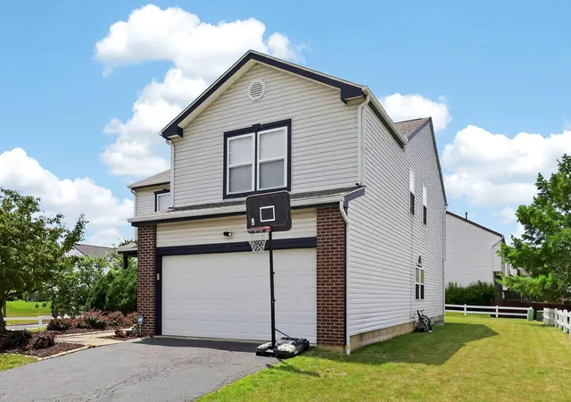 Homes for sale in Delaware, OH | 15 Tabilore Loop, Delaware, OH 43015 | MLS# 226025578
