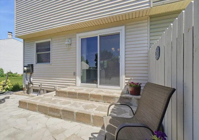 Homes for sale in Dublin, OH | 2977 Talbrock Cir, Dublin, OH 43017 | MLS# 226025601