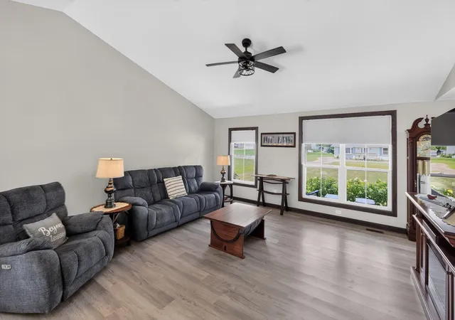 Homes for sale in Howard, OH | 1085 Apple Valley Dr, Howard, OH 43028 | MLS# 226025613