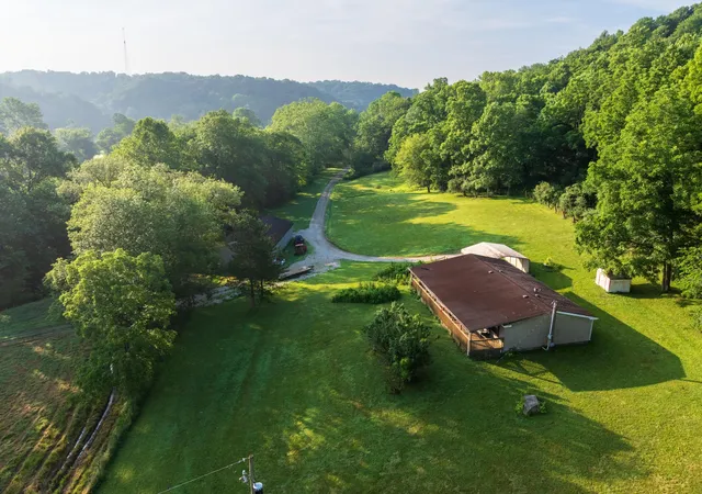 Homes for sale in Glouster, OH | 9791 Swaro Rd, Glouster, OH 45732 | MLS# 226025638
