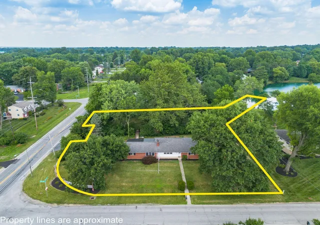 Homes for sale in Columbus, OH | 6016 Cherry Hill Dr, Columbus, OH 43213 | MLS# 226025680