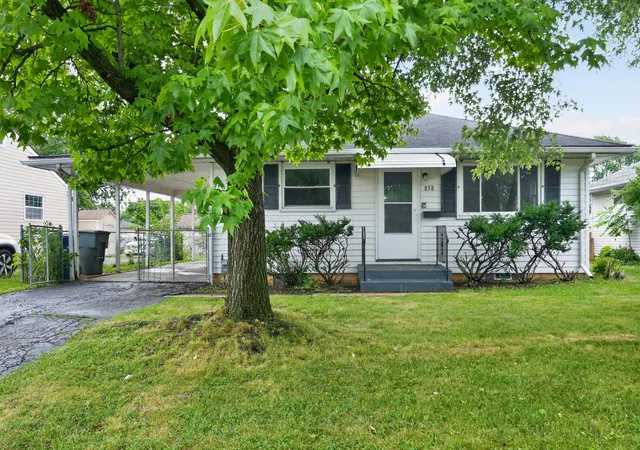 1st image of 858 W Stephen Dr W, Columbus, OH 43204 | MLS# 226027344