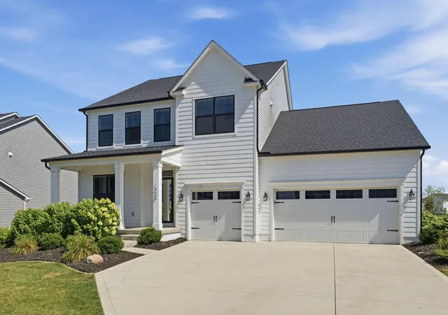 2nd image of 1430 Clover St, Sunbury, OH 43074 | MLS# 226025688