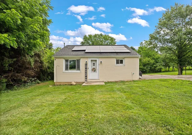 1st image of 1722 Blue Jay Rd, Heath, OH 43056 | MLS# 226025761