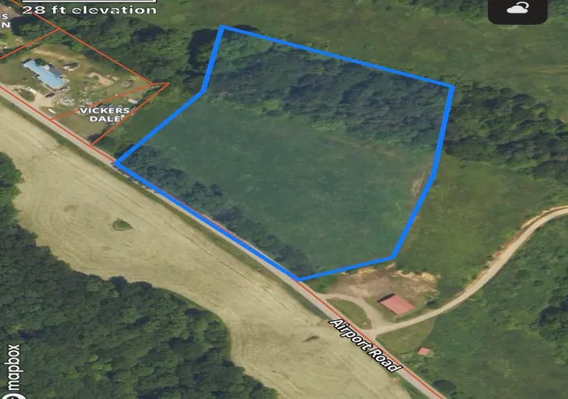 Homes for sale in New Plymouth, OH | 66505 Airport Rd, New Plymouth, OH 45654 | MLS# 226025773