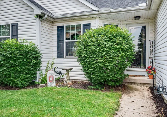 4th image of 296 Isaac Tharp St, Pataskala, OH 43062 | MLS# 226025767