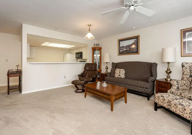 Homes for sale in Worthington, OH | 5935 N High St #305, Worthington, OH 43085 | MLS# 226026136