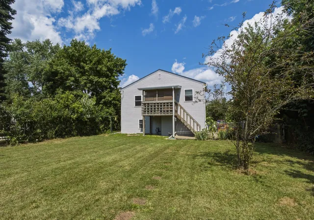 1st image of 136 N Ewing St, Lancaster, OH 43130 | MLS# 226025792