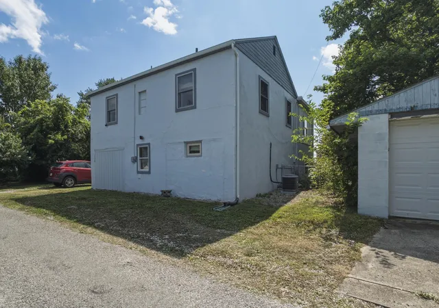 4th image of 136 N Ewing St, Lancaster, OH 43130 | MLS# 226025792