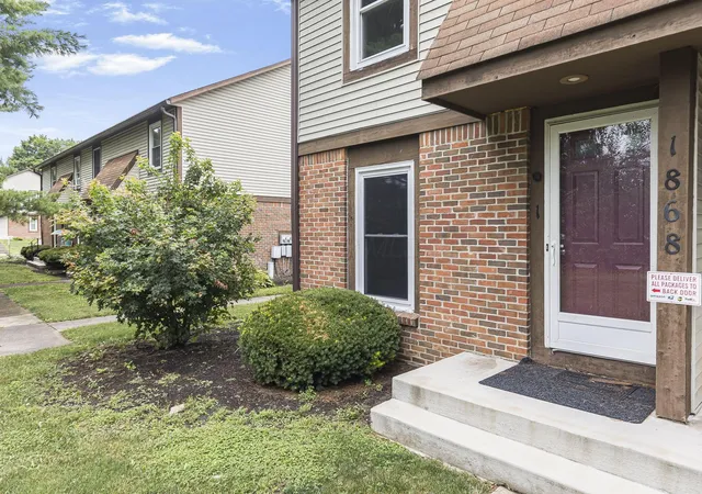 1st image of 1868 Stanhope Dr #1, Newark, OH 43055 | MLS# 226025934
