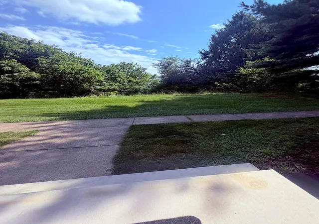 2nd image of 1868 Stanhope Dr #1, Newark, OH 43055 | MLS# 226025934