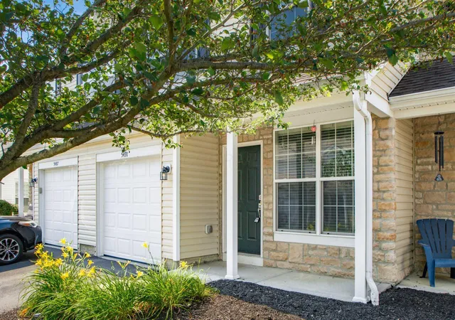 3rd image of 5491 Albany Terrace Wy, Westerville, OH 43081 | MLS# 226025818