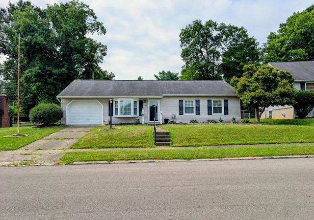 1st image of 1714 Carl Dr, Lancaster, OH 43130 | MLS# 226025824