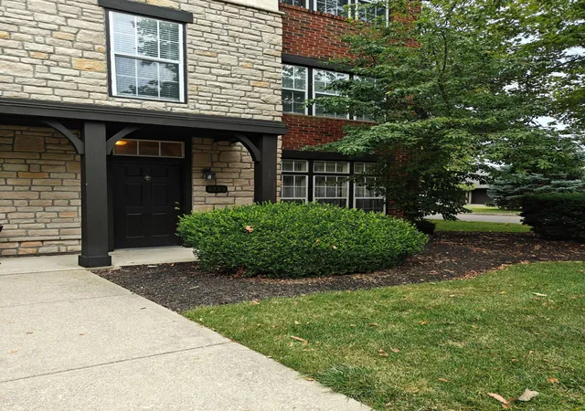 Homes for sale in Dublin, OH | 6229 Craughwell Ln, Dublin, OH 43017 | MLS# 226025962