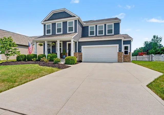 4th image of 7965 Narrow Leaf Dr, Blacklick, OH 43004 | MLS# 226025843