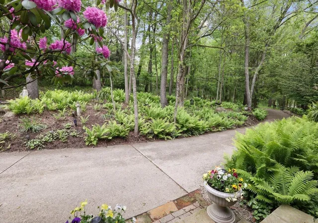 5th image of 261 Fern Hill Dr, Granville, OH 43023 | MLS# 226025848