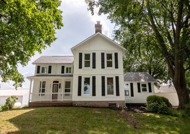 Photo 1 of Single family home for sale at 2897 Walker Rd, Hilliard, OH 43026 | MLS# 226025953 | Listing updated on 2026-09-15