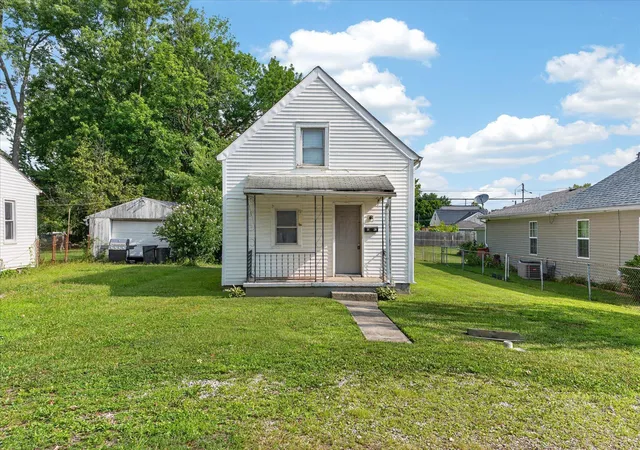 Photo 2 of Single family home for sale at 1020 Broadway St, Washington Court House, OH 43160 | MLS# 226025878 | Listing updated on 2026-07-30