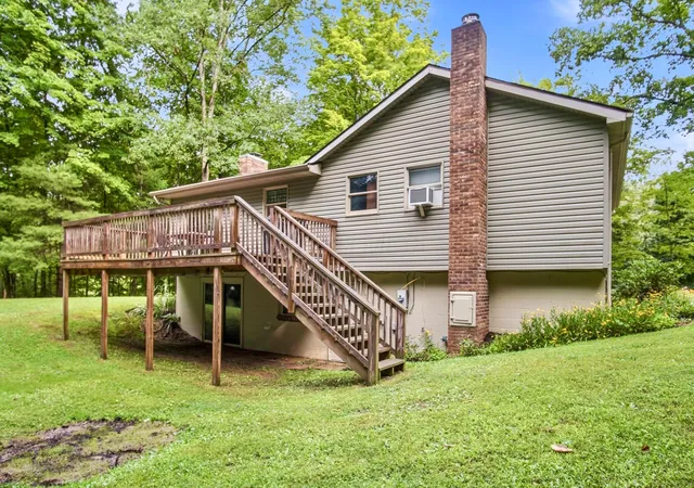 Photo 3 of Single family home for sale at 210 Camp Ln, New Concord, OH 43762 | MLS# 226027836 | Listing updated on 2026-09-26