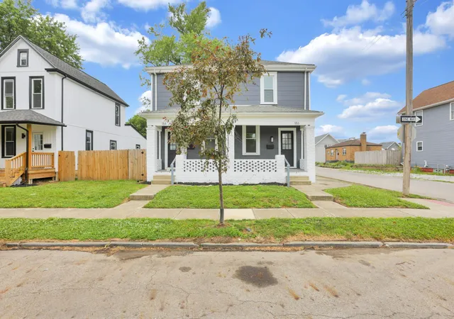 Homes for sale in Columbus, OH | 184 E Morrill Ave, Columbus, OH 43207 | MLS# 226025917