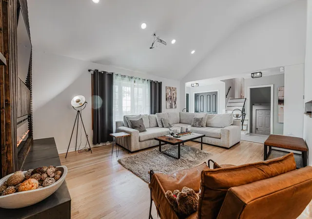 4th image of 2680 Mitzi Dr, Columbus, OH 43209 | MLS# 226025925
