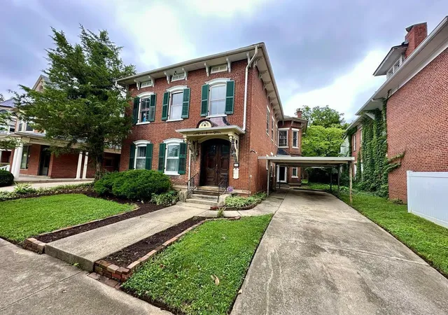 Homes for sale in Chillicothe, OH | 171 S Paint St, Chillicothe, OH 45601 | MLS# 226025926