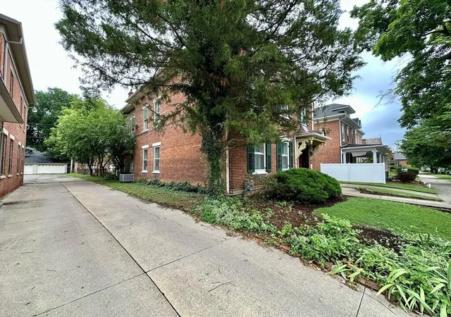 Homes for sale in Chillicothe, OH | 171 S Paint St, Chillicothe, OH 45601 | MLS# 226025926