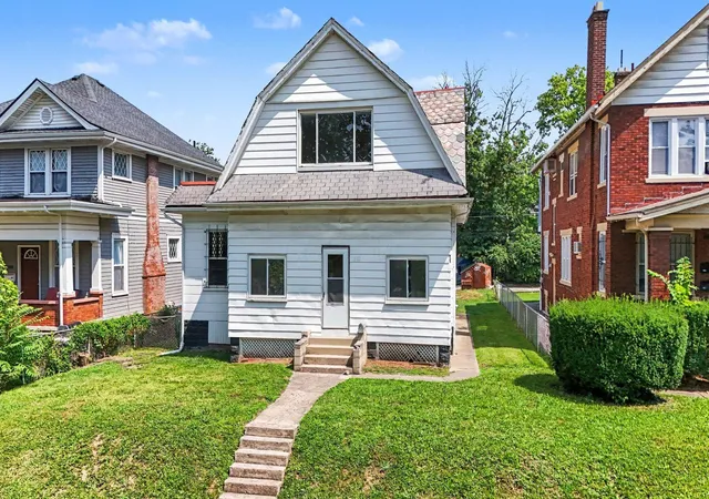 Photo 1 of Single family home for sale at 312 E 16th Avenue, Columbus, OH 43201 | MLS# 226026072 | Listing updated on 2026-09-08