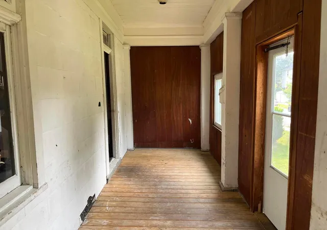 Photo 2 of Single family home for sale at 312 E 16th Avenue, Columbus, OH 43201 | MLS# 226026072 | Listing updated on 2026-09-08