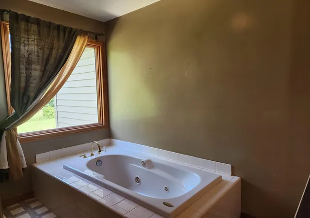 Photo 33 of Single family home for sale at 1305 County Rd 5 N, Zanesfield, OH 43360 | MLS# 226025945 | Listing updated on 2026-08-28