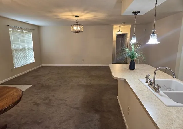5th image of 4279 Cobbleton Grove Cir #3, Canal Winchester, OH 43110 | MLS# 226027029