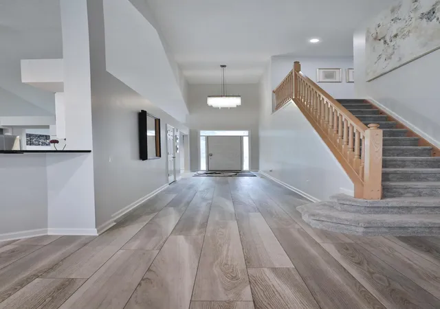 5th image of 386 Shelby Ave W, Powell, OH 43065 | MLS# 226025990