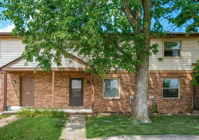 3rd image of 1438 Bairstow Ct, Galloway, OH 43119 | MLS# 226026006