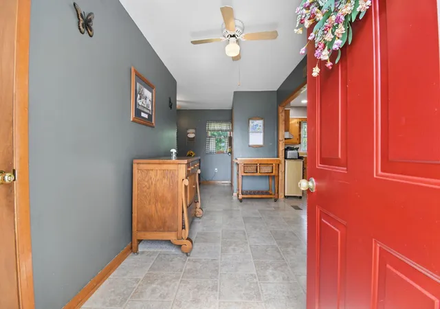 Homes for sale in Kingston, OH | 22 Warren Dr, Kingston, OH 45644 | MLS# 226026009