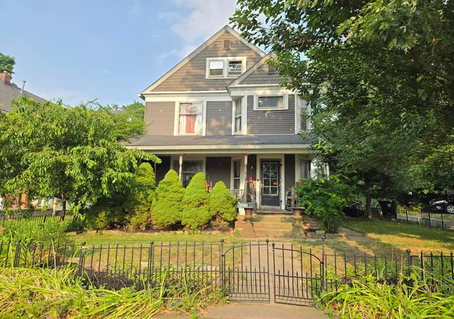 1st image of 213 N Union St, Galion, OH 44833 | MLS# 226026012