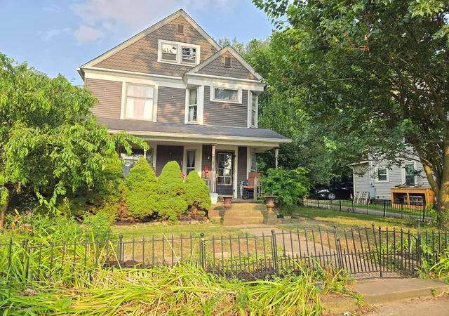 2nd image of 213 N Union St, Galion, OH 44833 | MLS# 226026012