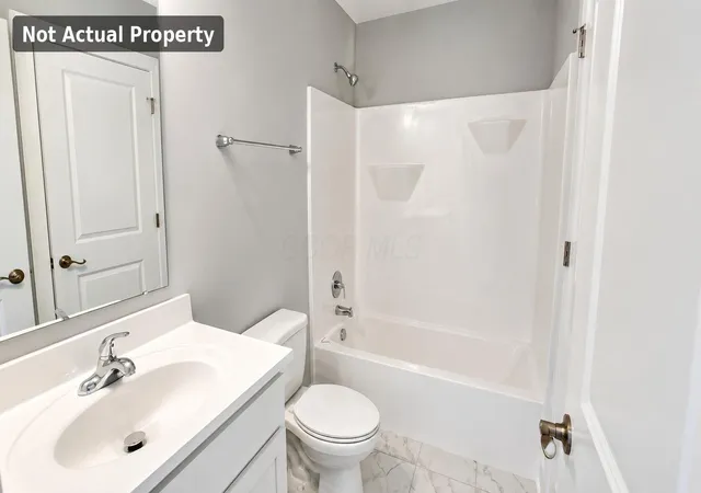 2nd image of 1951 Jamesburg St, Newark, OH 43055